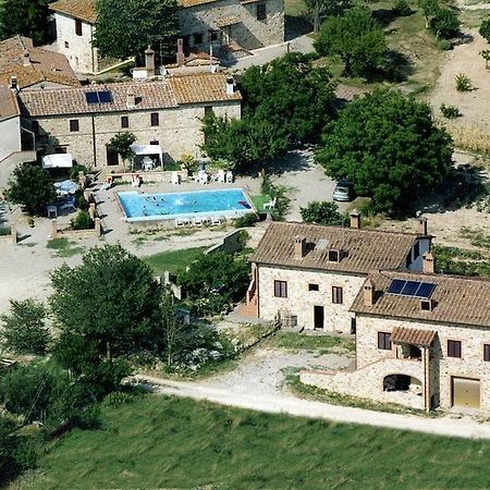 Agriturismo Cignanbianco كاستيلّينا إنْ كْيانت المظهر الخارجي الصورة