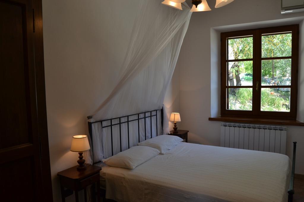 Agriturismo Cignanbianco كاستيلّينا إنْ كْيانت المظهر الخارجي الصورة